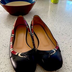Gucci flats